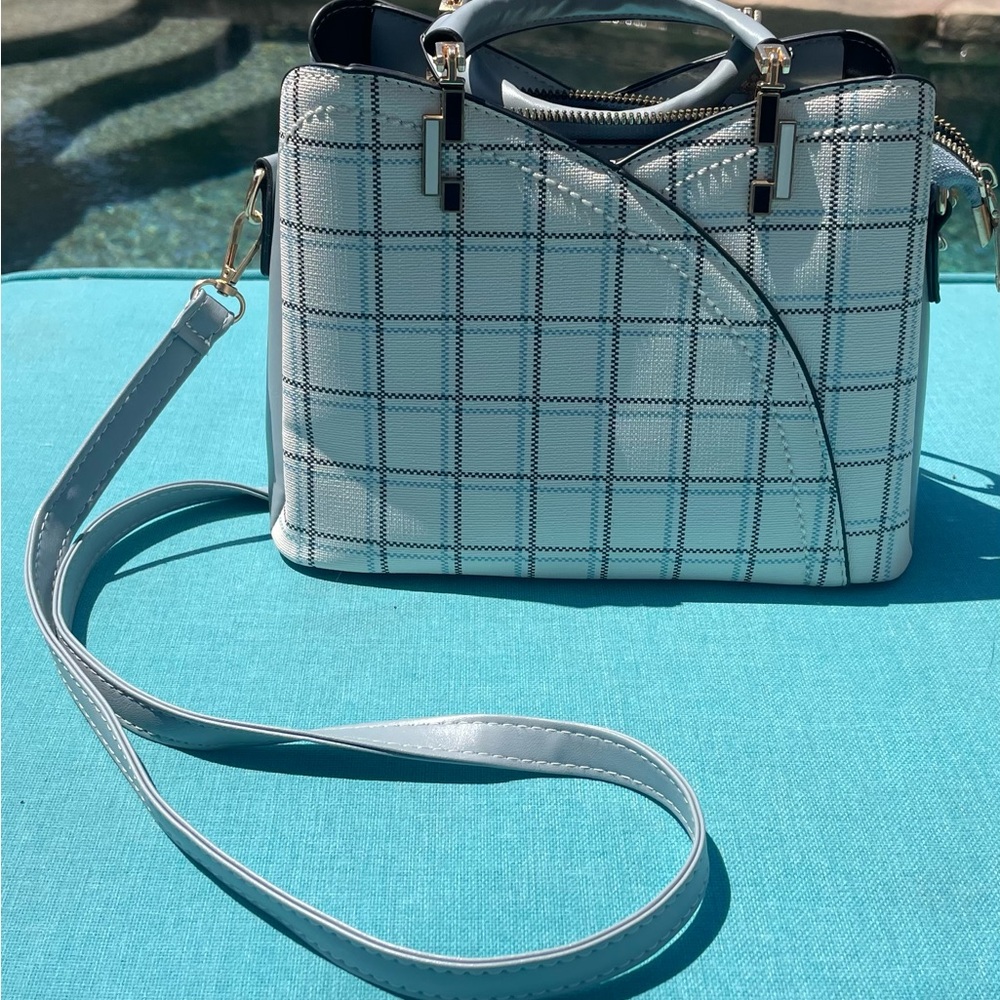 Elegant White Checkered Handbag